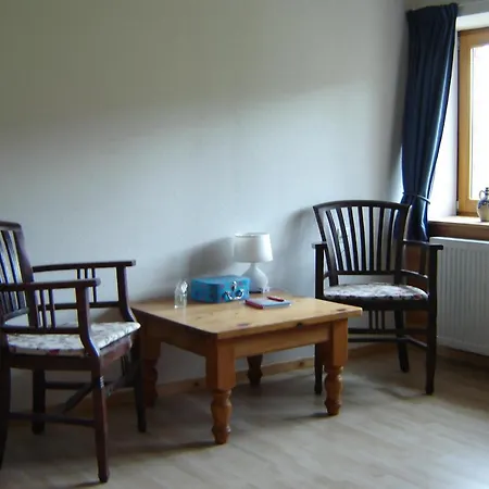 Notre Cachette Bed & Breakfast *